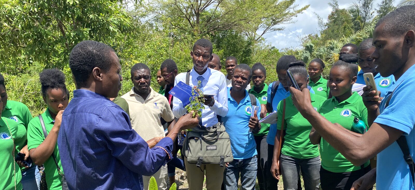 Botapreneurs community — people connecting over plants